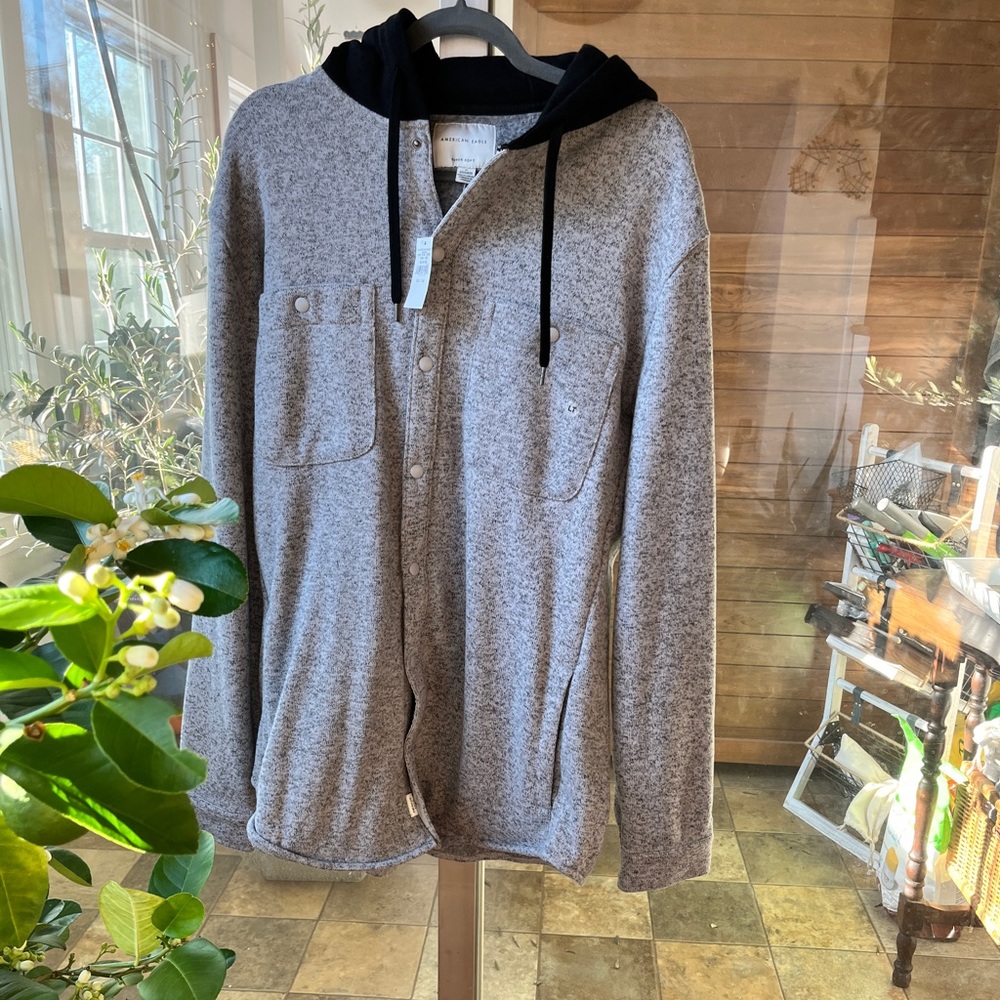 MENS AMERICAN EAGLE SHACKET!